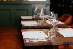 food-technology-disrupting-traditional-restaurant-business-model-smart-city-kitchens