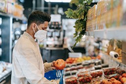 best-ways-to-cut-restaurant-cost-source-your-ingredients-elsewhere